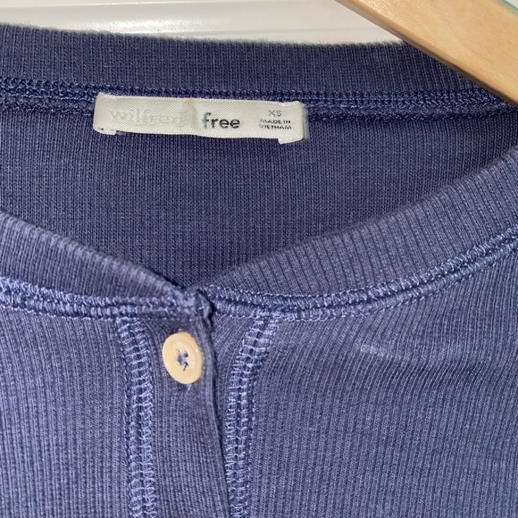 Aritzia top for sale! - Picture 2 of 4